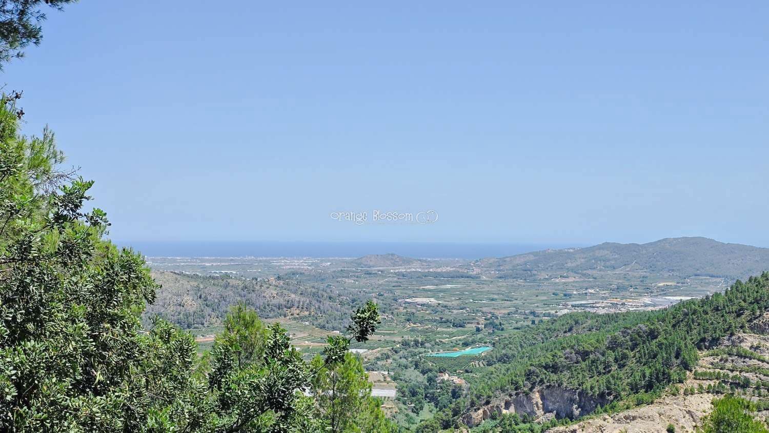 5 bedroom Villa for sale in Villalonga with pool garage - € 260,000 (Ref: 9931211)