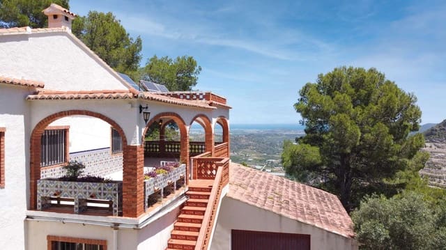 Chalet de 5 habitaciones en Villalonga en venta con piscina garaje - 260.000 € (Ref: 9931211)