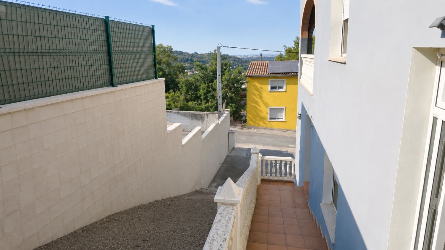 Chalet de 4 habitaciones en Villalonga en venta con garaje - 250.000 € (Ref: 9981758)
