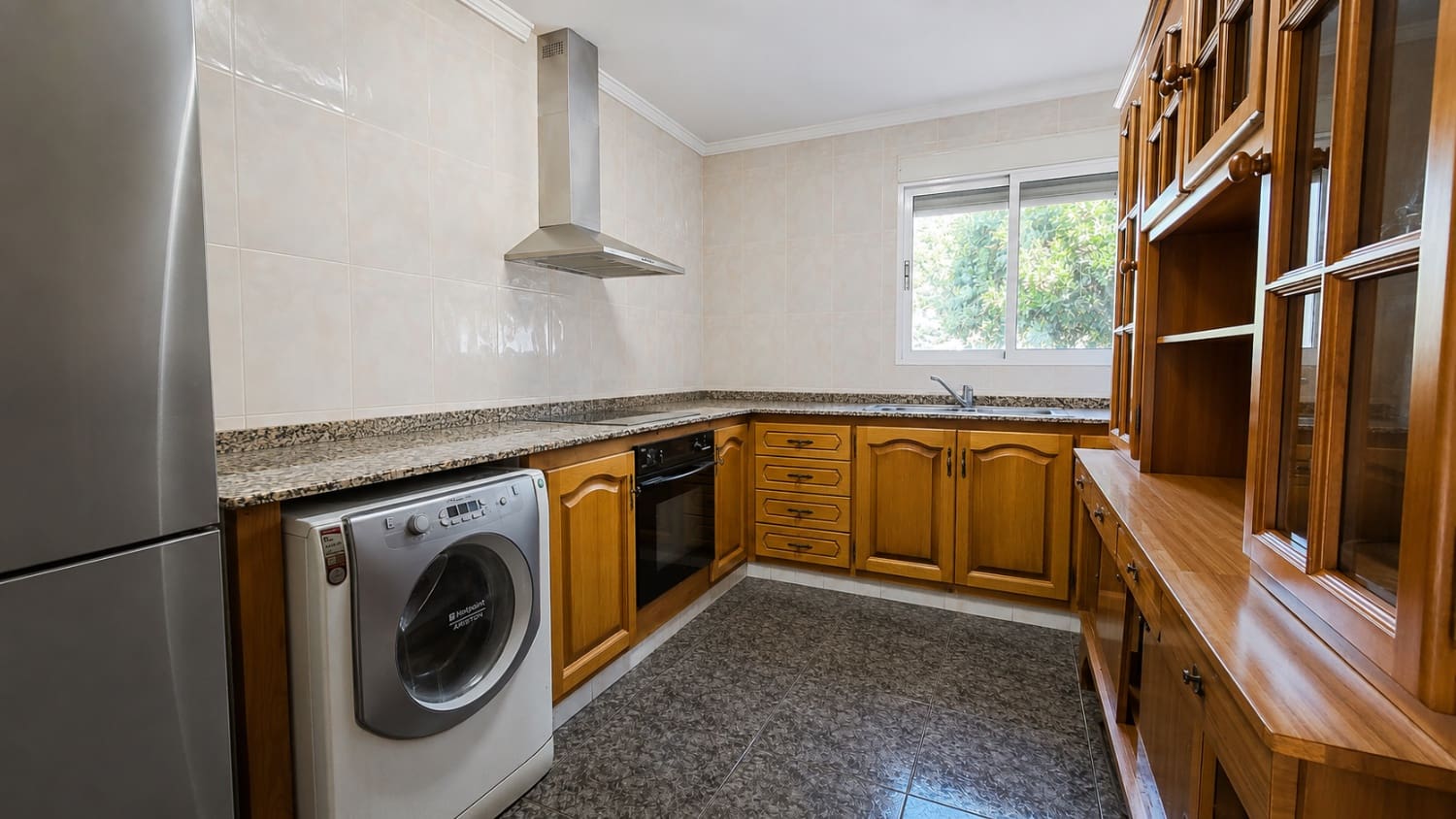 Chalet de 4 habitaciones en Villalonga en venta con garaje - 250.000 € (Ref: 9981758)