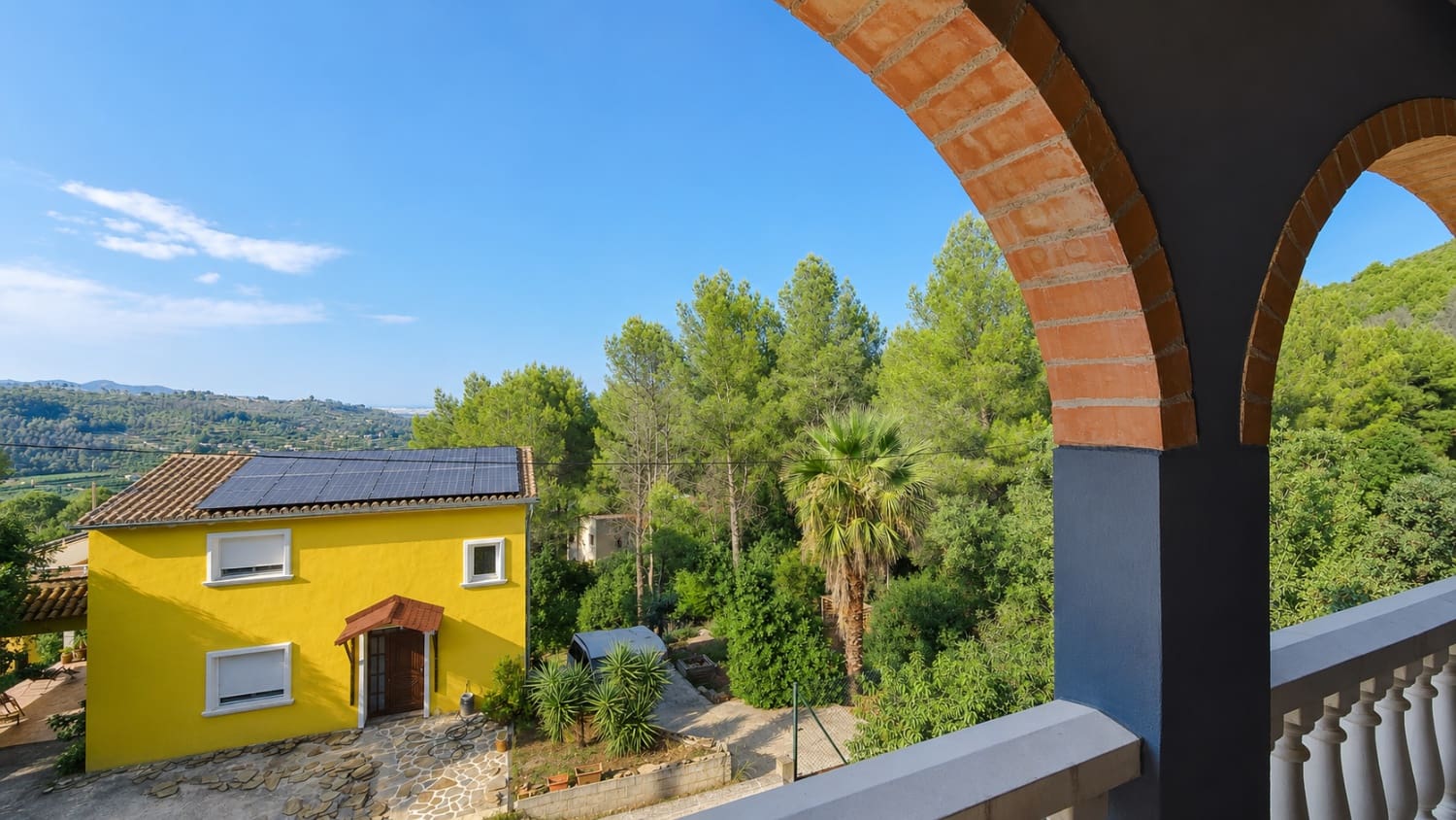 Chalet de 4 habitaciones en Villalonga en venta con garaje - 250.000 € (Ref: 9981758)