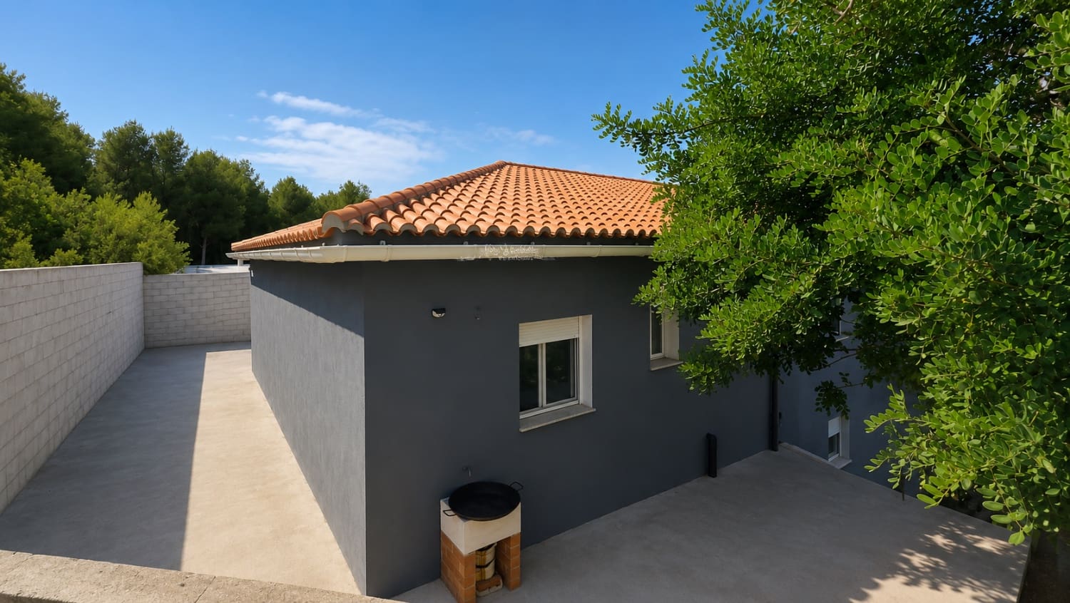 Chalet de 4 habitaciones en Villalonga en venta con garaje - 250.000 € (Ref: 9981758)