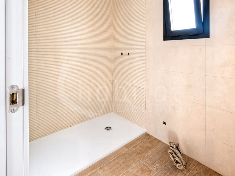 3 bedroom Townhouse for sale in Bigastro with pool garage - € 269,500 (Ref: 10003597)