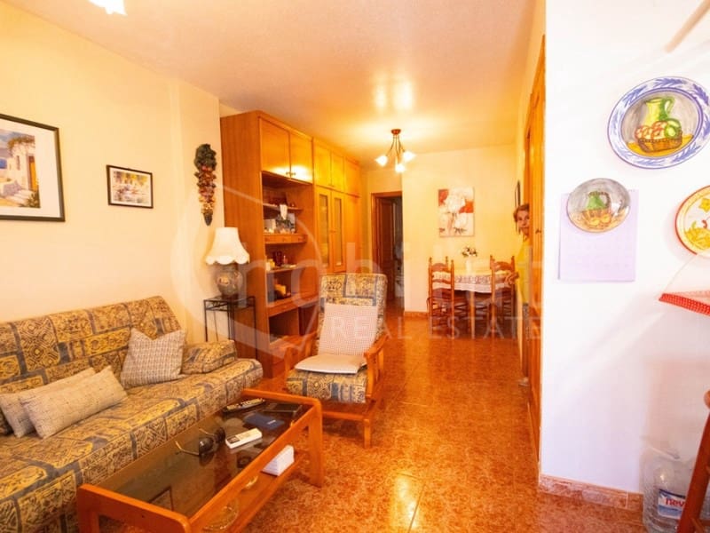 2 makuuhuone Huoneisto myytävänä paikassa Torrevieja mukana uima-altaan 
autotalli - 135 000 € (Ref: 10028886)