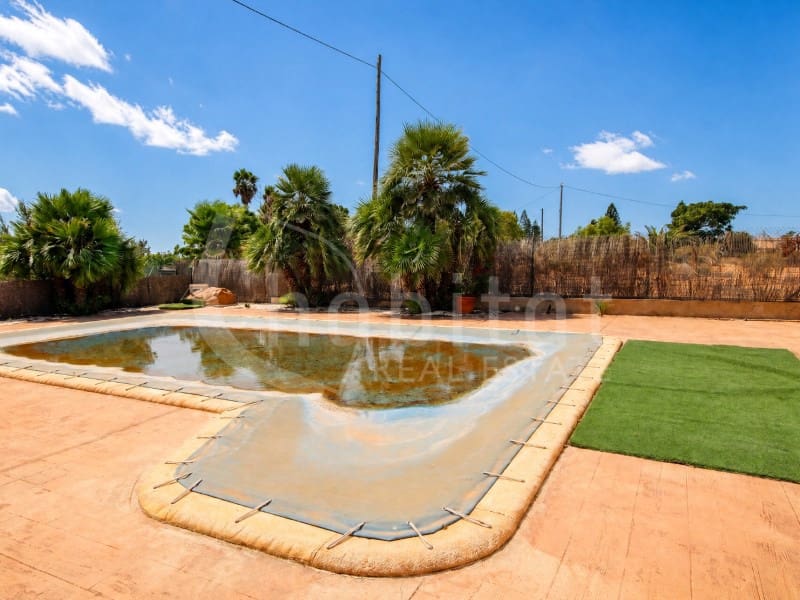 Finca/Casa Rural de 4 habitaciones en Los Montesinos en alquiler con piscina garaje - 2.000 € (Ref: 10040734)