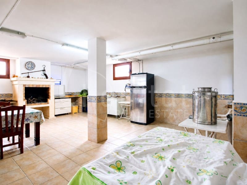 Finca/Casa Rural de 4 habitaciones en Los Montesinos en alquiler con piscina garaje - 2.000 € (Ref: 10040734)