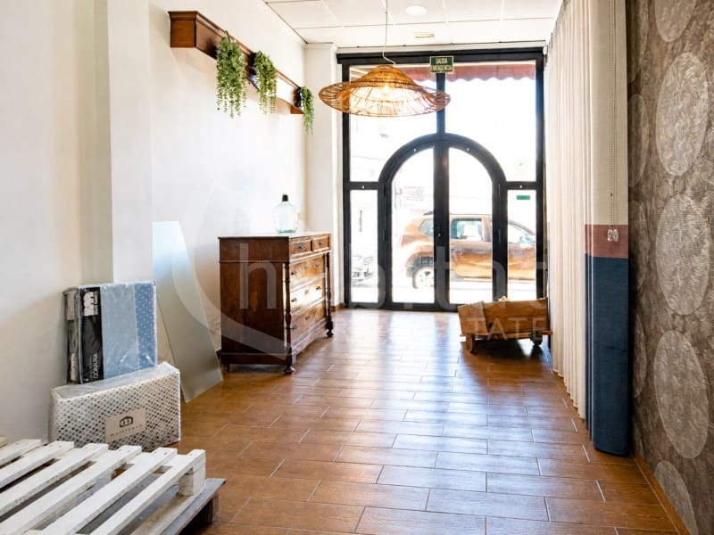 Local Comercial en Los Montesinos en alquiler - 950 € (Ref: 10042680)