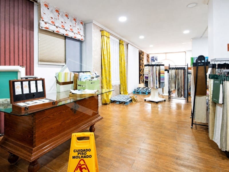 Local Comercial en Los Montesinos en alquiler - 950 € (Ref: 10042680)