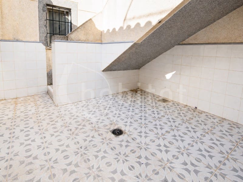 3 quarto Casa em Banda para arrendar em Los Montesinos com garagem - 1 200 € (Ref: 10047024)