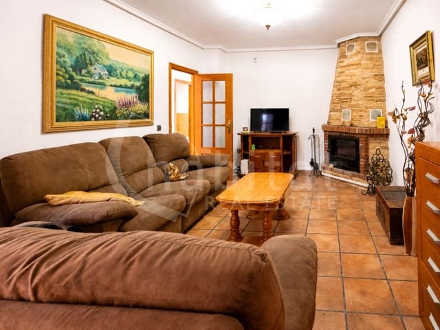 3 quarto Casa em Banda para arrendar em Los Montesinos com garagem - 1 200 € (Ref: 10047024)