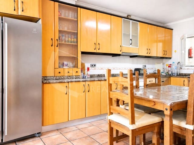 3 quarto Casa em Banda para arrendar em Los Montesinos com garagem - 1 200 € (Ref: 10047024)