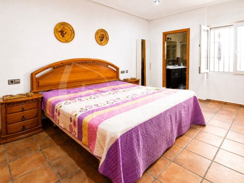 3 quarto Casa em Banda para arrendar em Los Montesinos com garagem - 1 200 € (Ref: 10047024)