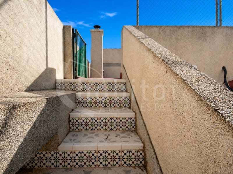 3 quarto Casa em Banda para arrendar em Los Montesinos com garagem - 1 200 € (Ref: 10047024)