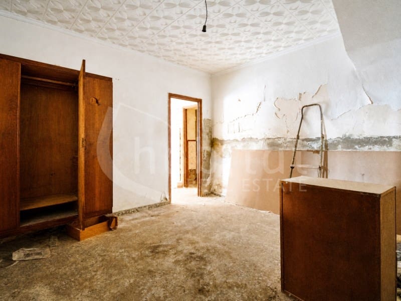 5 bedroom Townhouse for sale in Los Montesinos with garage - € 129,900 (Ref: 10058736)