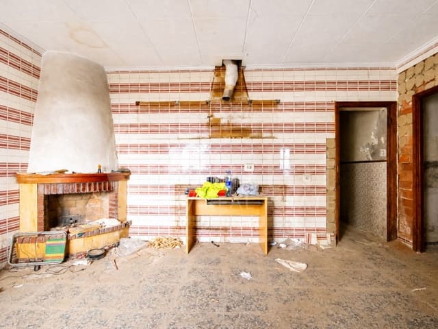 5 soveværelse Byhus til salg i Los Montesinos med garage - € 129.900 (Ref: 10058736)