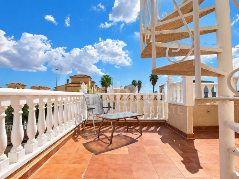 3 quarto Moradia para venda em Algorfa com piscina garagem - 225 000 € (Ref: 10078148)
