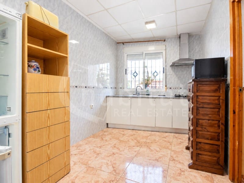 3 sovrum Hus till salu i Los Montesinos med garage - 350 000 € (Ref: 10135907)