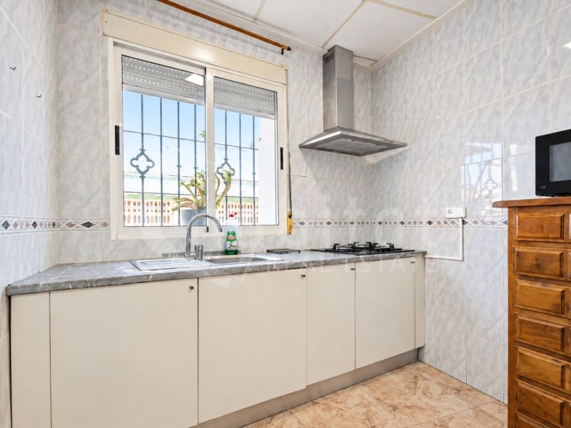 3 sovrum Hus till salu i Los Montesinos med garage - 350 000 € (Ref: 10135907)