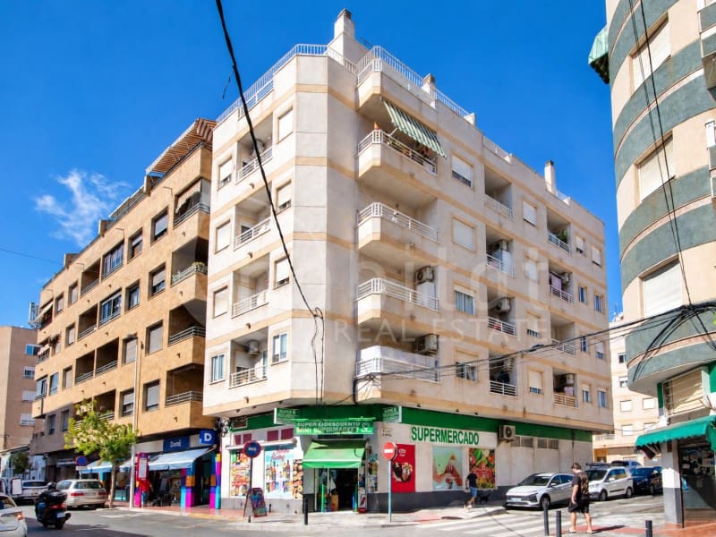 1 bedroom Apartment for rent in Torrevieja - € 600 (Ref: 10157552)