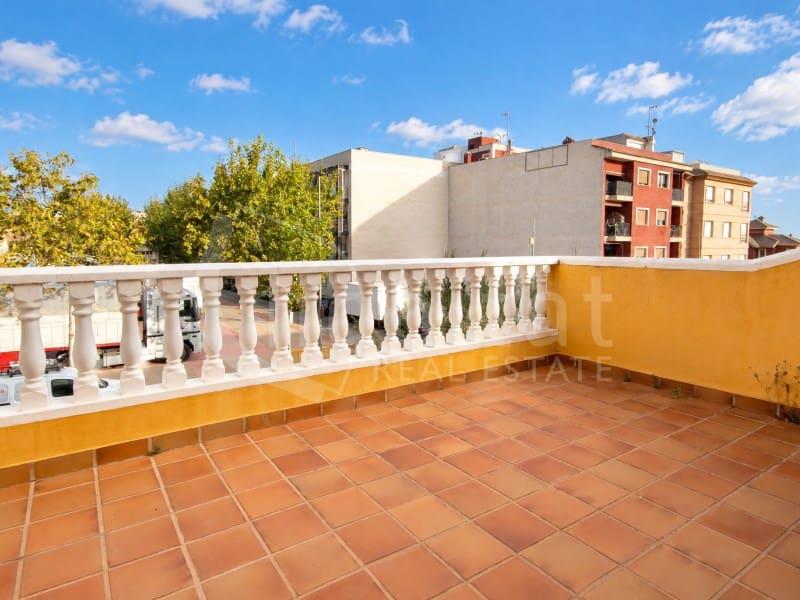 6 soveværelse Villa til salg i Los Montesinos med garage - € 499.000 (Ref: 10171206)