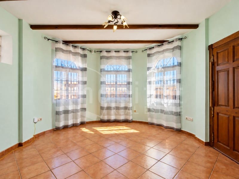 Villa til leie i Los Montesinos med svømmebasseng garasje - € 900 (Ref: 10173795)