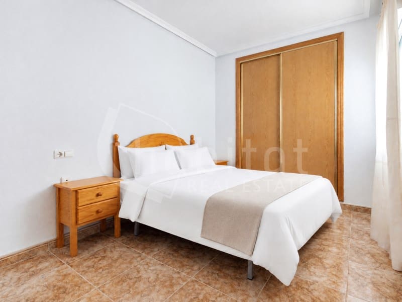 Apartamento de 2 habitaciones en Los Montesinos en venta con piscina - 109.900 € (Ref: 10176993)
