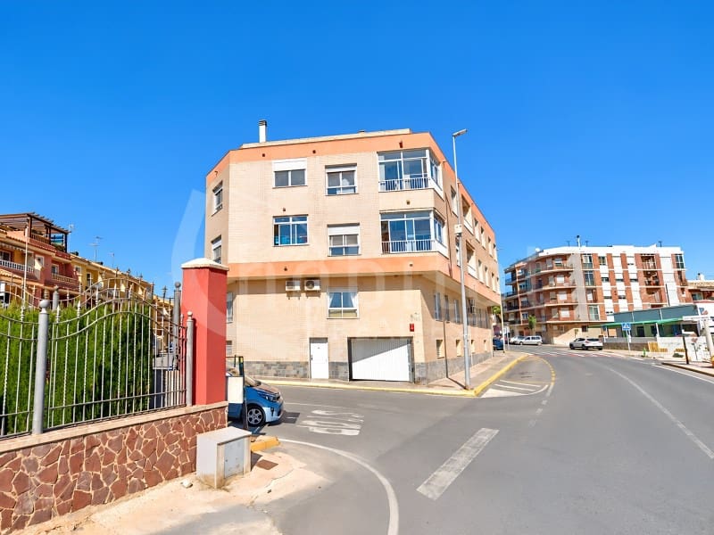 3 sovrum Lägenhet till salu i Los Montesinos - 146 900 € (Ref: 10176994)