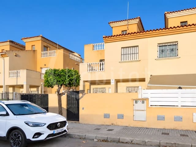 2 sovrum Villa till salu i El Chaparral - La Siesta - La Torreta, Torrevieja med pool garage - 175 000 € (Ref: 10176995)