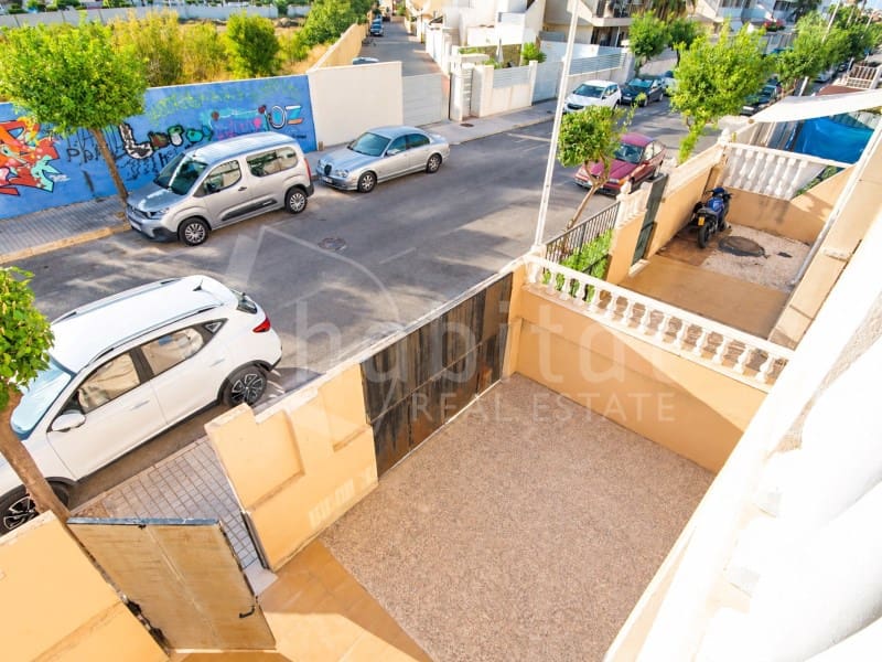 2 sovrum Villa till salu i Torrevieja med pool garage - 175 000 € (Ref: 10176995)