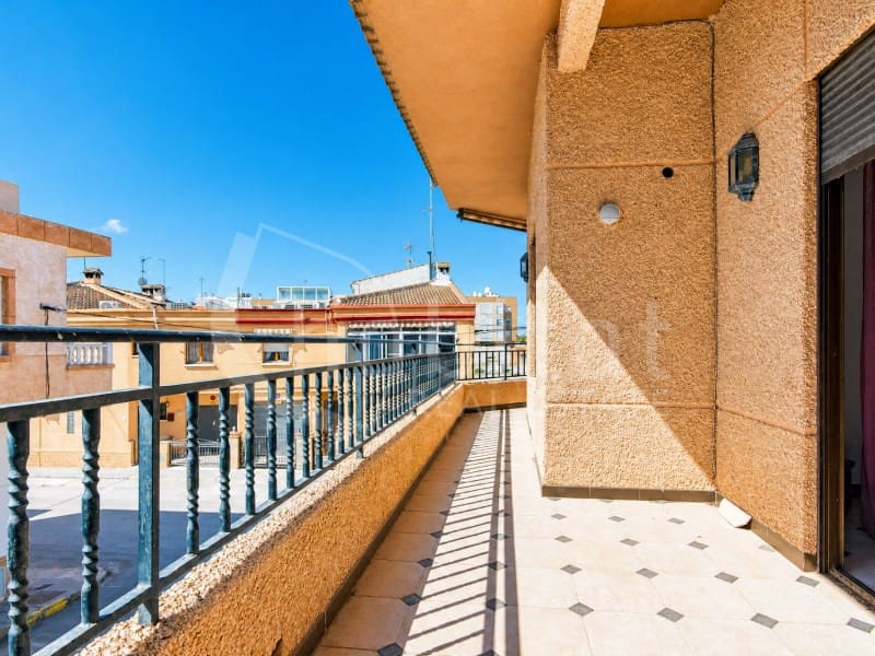 4 soverom Hus til salgs i Los Montesinos med garasje - € 265 000 (Ref: 5980701)