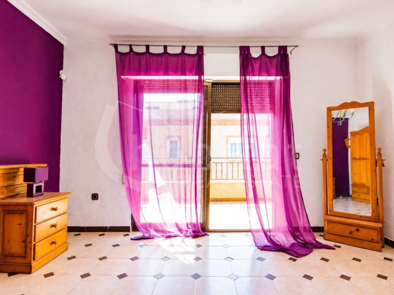 4 soverom Hus til salgs i Los Montesinos med garasje - € 265 000 (Ref: 5980701)