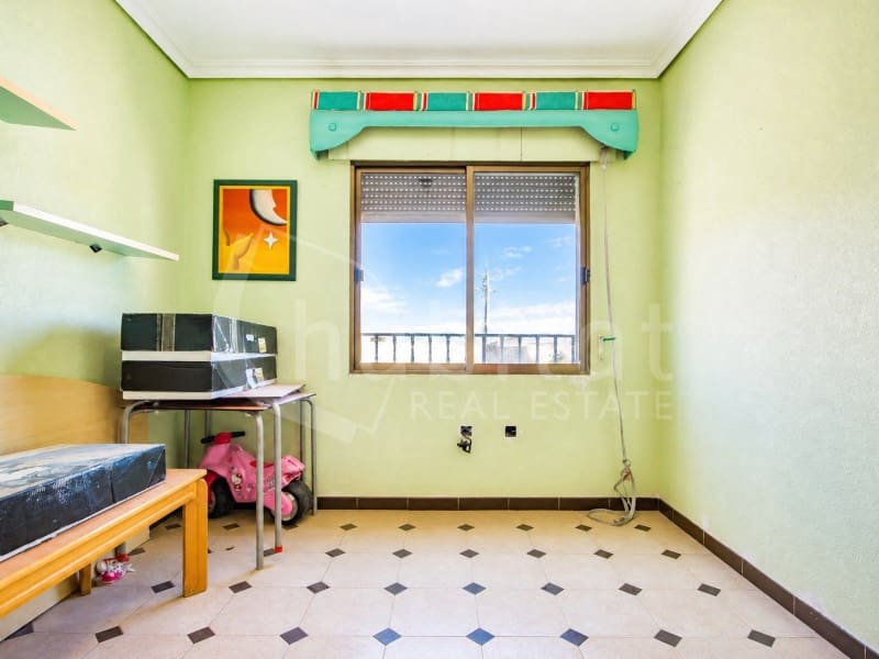 4 soverom Hus til salgs i Los Montesinos med garasje - € 265 000 (Ref: 5980701)