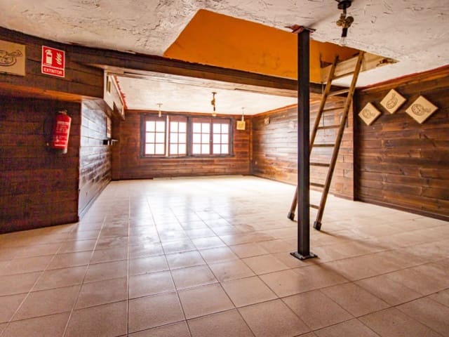 Commercial for sale in Los Montesinos - € 175,000 (Ref: 7011918)