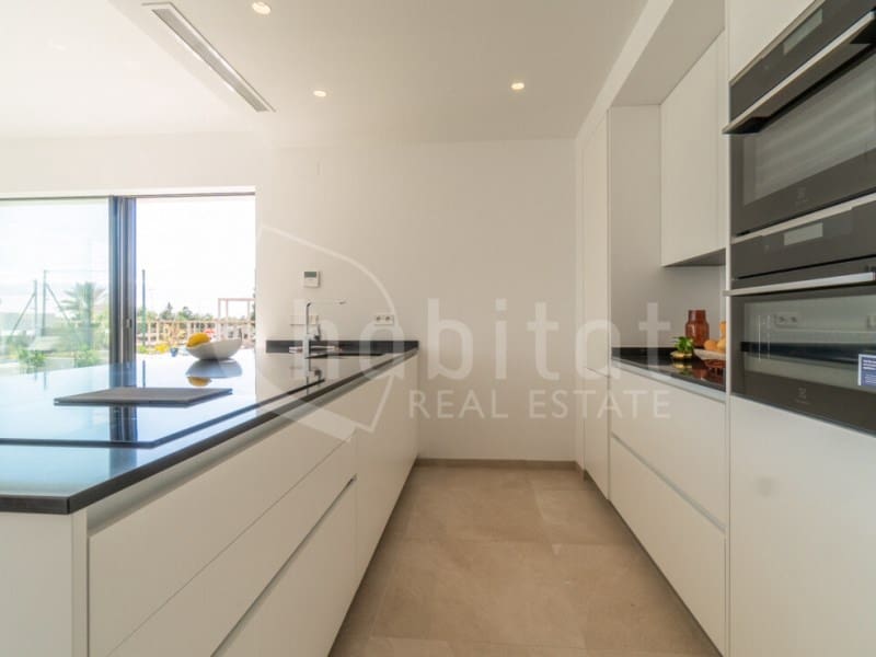 Chalet de 3 habitaciones en Los Montesinos en venta con piscina - 509.000 € (Ref: 7238388)