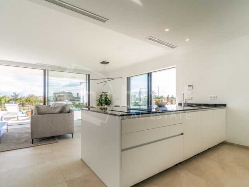 Chalet de 3 habitaciones en Los Montesinos en venta con piscina - 509.000 € (Ref: 7238388)