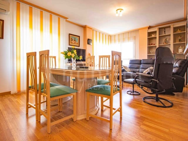 2 slaapkamer Appartement te koop in Los Montesinos met garage - € 153.900 (Ref: 7624524)