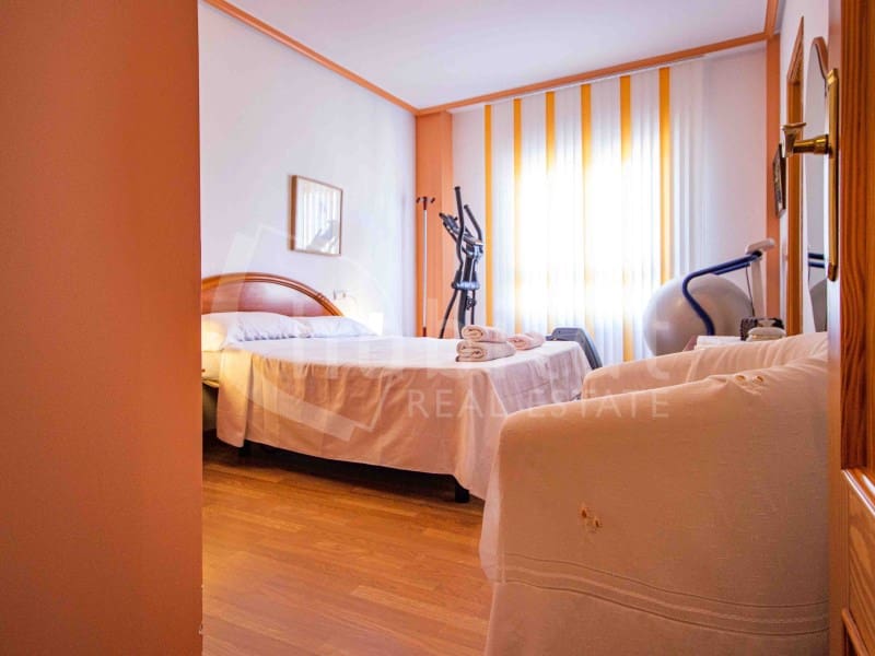 2 slaapkamer Appartement te koop in Los Montesinos met garage - € 153.900 (Ref: 7624524)