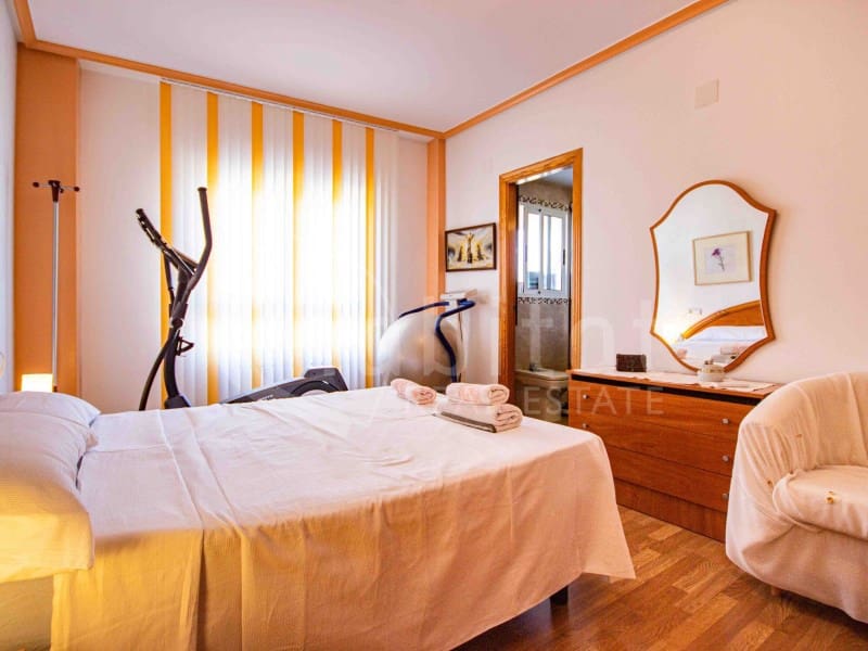 2 slaapkamer Appartement te koop in Los Montesinos met garage - € 153.900 (Ref: 7624524)