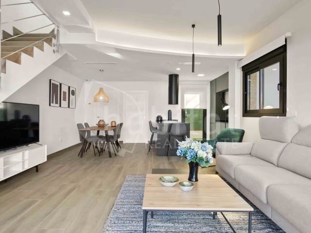 3 sovrum Hus till salu i Los Montesinos med pool - 334 500 € (Ref: 7850118)