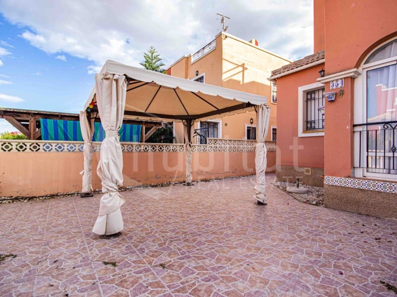 3 camera da letto Casa da affittare in Los Montesinos con piscina garage - 900 € (Rif: 8152565)