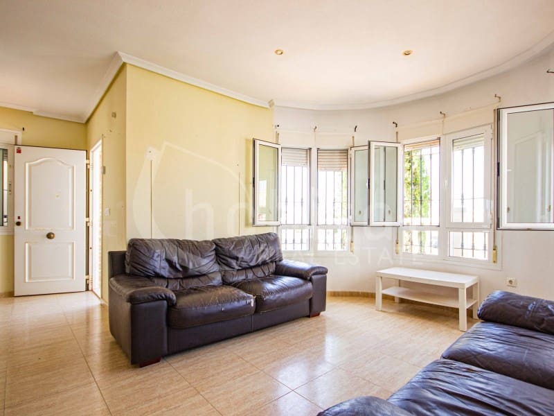 3 sovrum Villa till salu i Los Montesinos med garage - 210 000 € (Ref: 8419988)