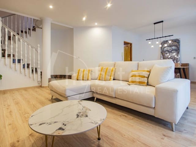 5 slaapkamer Finca/Landhuis te koop in Desamparados - Hurchillo - Torremendo, Orihuela - € 370.000 (Ref: 8423662)