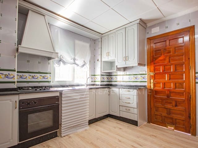 5 slaapkamer Finca/Landhuis te koop in Desamparados - Hurchillo - Torremendo, Orihuela - € 370.000 (Ref: 8423662)