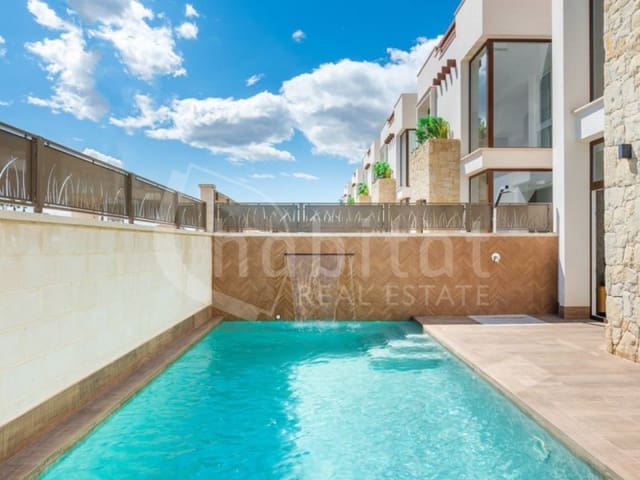 Chalet de 3 habitaciones en Los Montesinos en venta con piscina garaje - 480.000 € (Ref: 8657048)