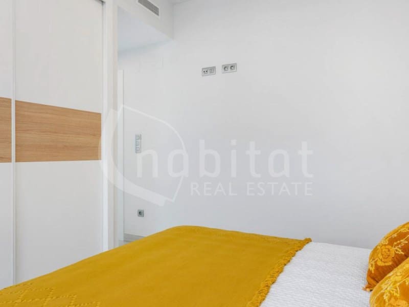 3 bedroom Villa for sale in Los Montesinos with pool garage - € 480,000 (Ref: 8657048)