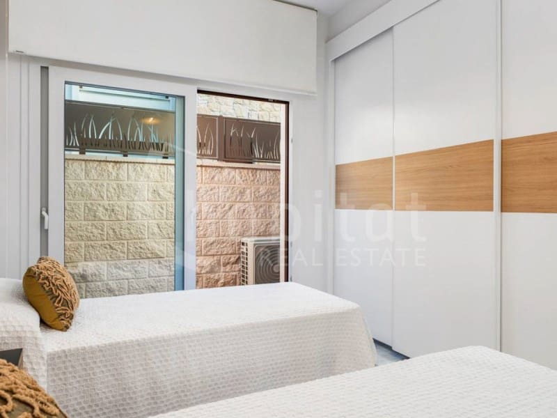 3 bedroom Villa for sale in Los Montesinos with pool garage - € 480,000 (Ref: 8657048)