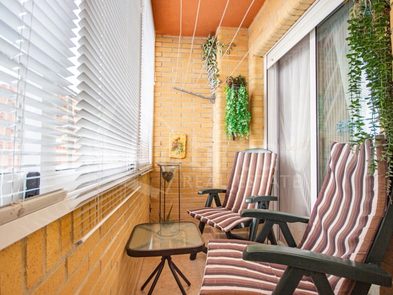 2 slaapkamer Appartement te koop in Los Montesinos met garage - € 125.000 (Ref: 8823022)