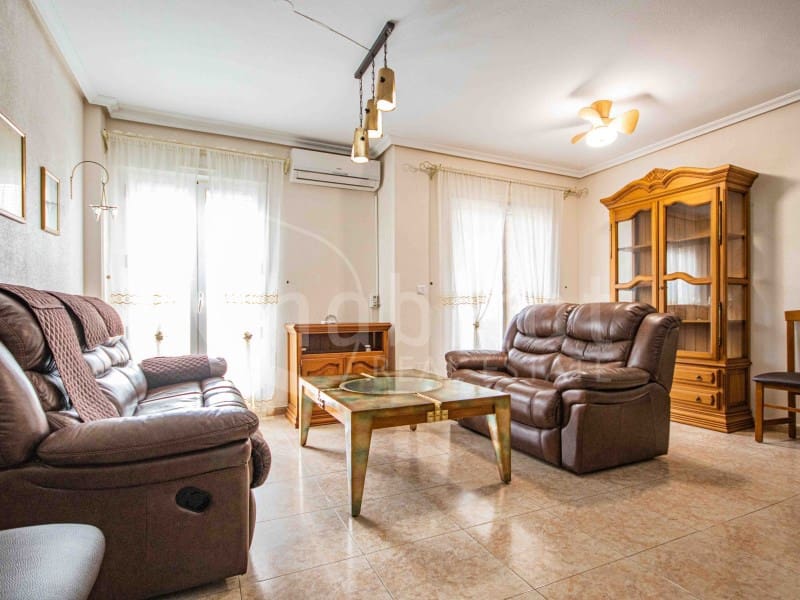 2 slaapkamer Appartement te koop in Los Montesinos met garage - € 125.000 (Ref: 8823022)