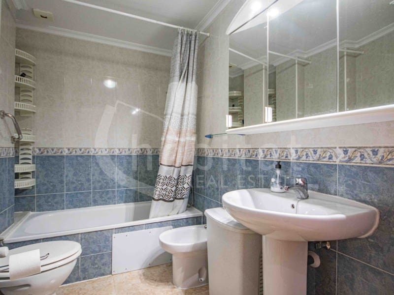 2 slaapkamer Appartement te koop in Los Montesinos met garage - € 125.000 (Ref: 8823022)