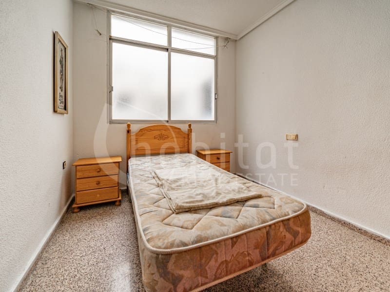 4 slaapkamer Appartement te koop in Los Montesinos - € 152.000 (Ref: 8865814)